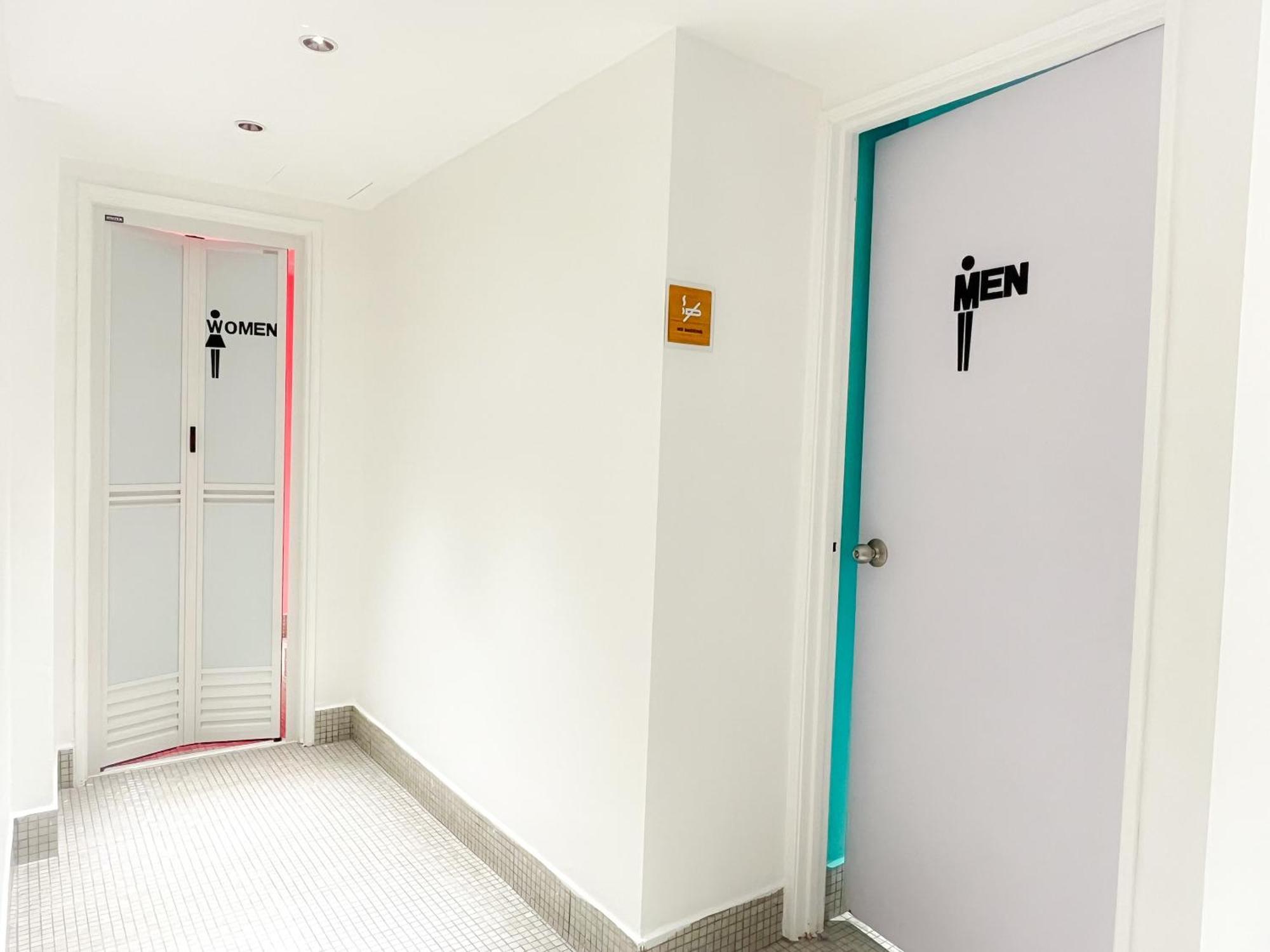 Hotel Sleep Box Penang Georgetown Exterior foto